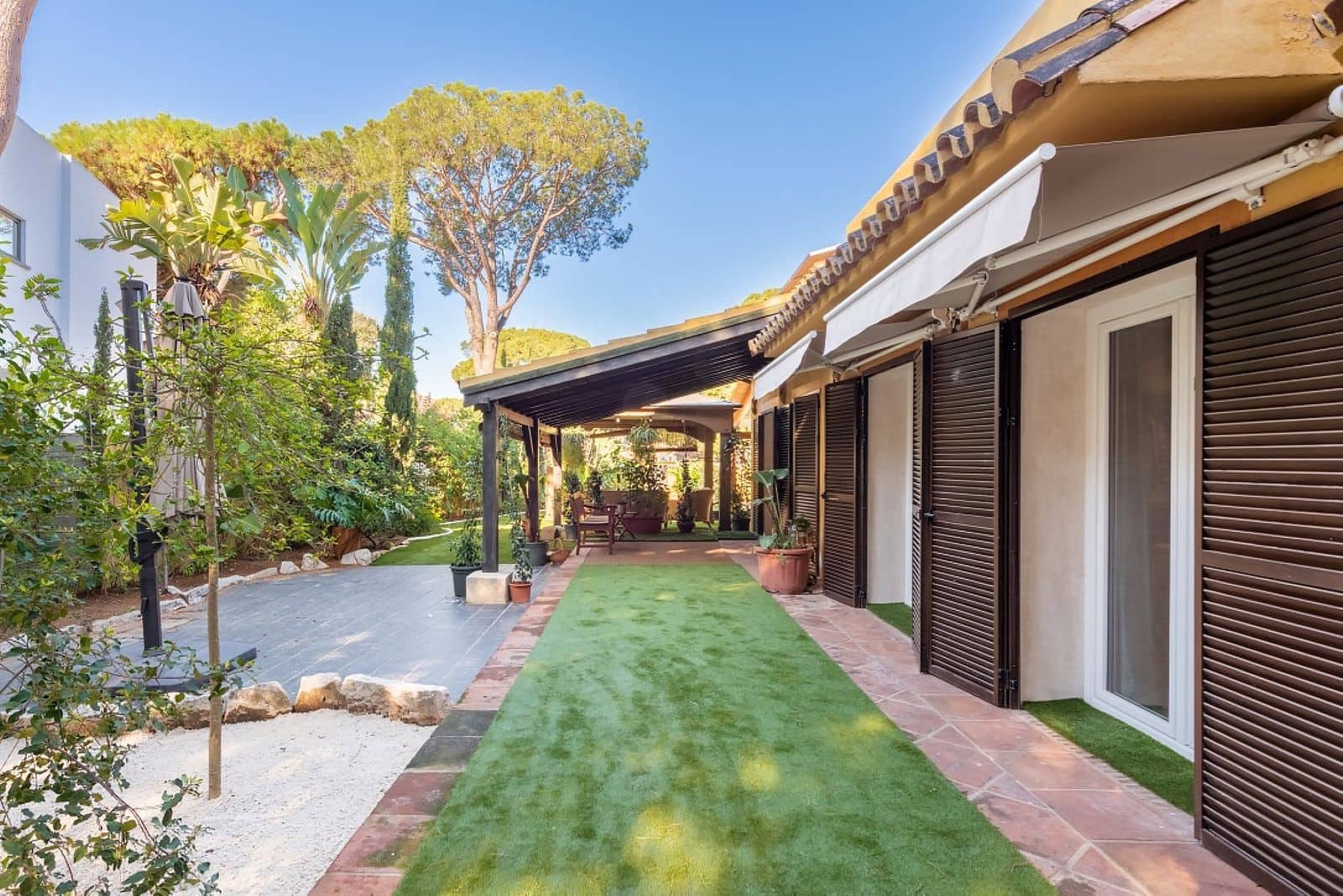 3 soveværelse Villa til salg i Elviria med swimmingpool garage - € 1.495.000 (Ref: 7800296)