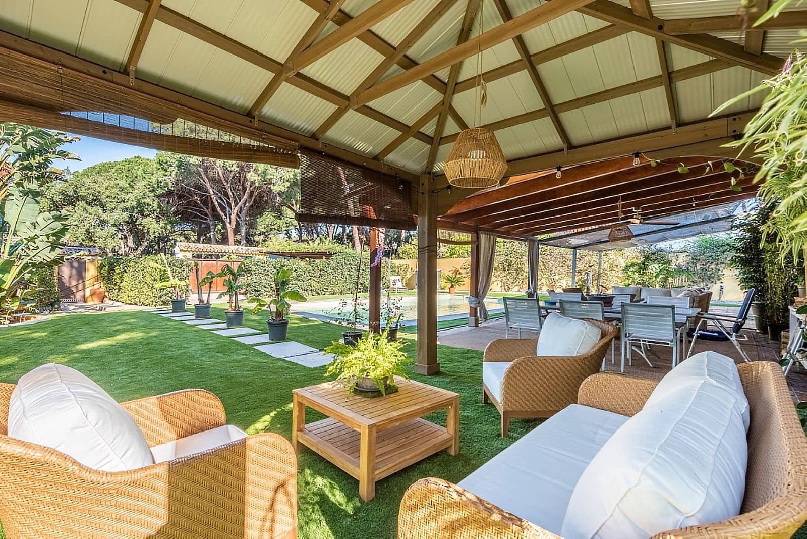 3 soveværelse Villa til salg i Elviria med swimmingpool garage - € 1.495.000 (Ref: 7800296)