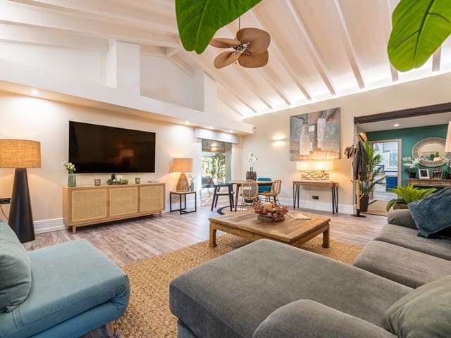 3 soveværelse Villa til salg i Elviria, Marbella med swimmingpool garage - € 1.495.000 (Ref: 7800296)