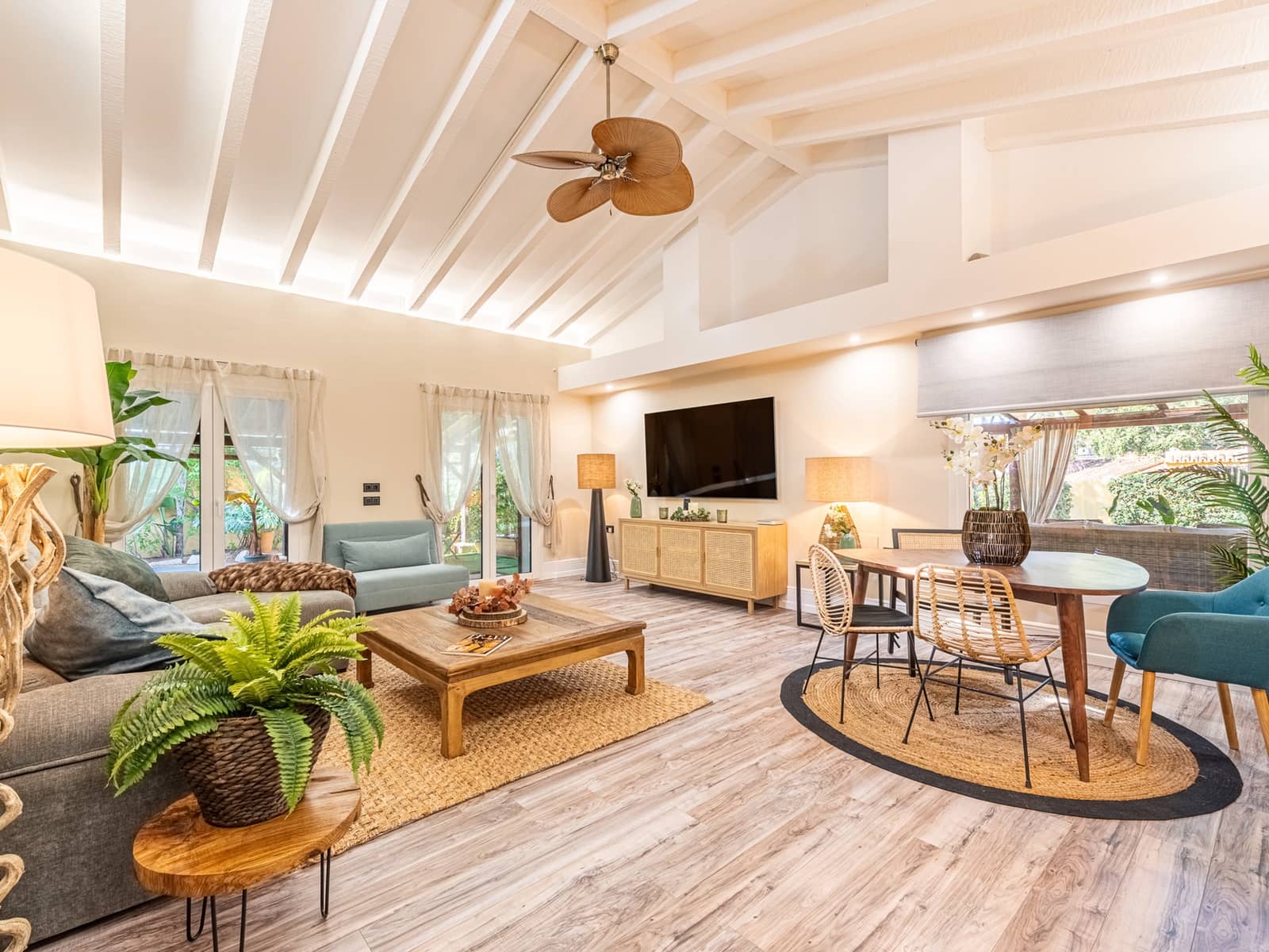 3 soveværelse Villa til salg i Elviria med swimmingpool garage - € 1.495.000 (Ref: 7800296)