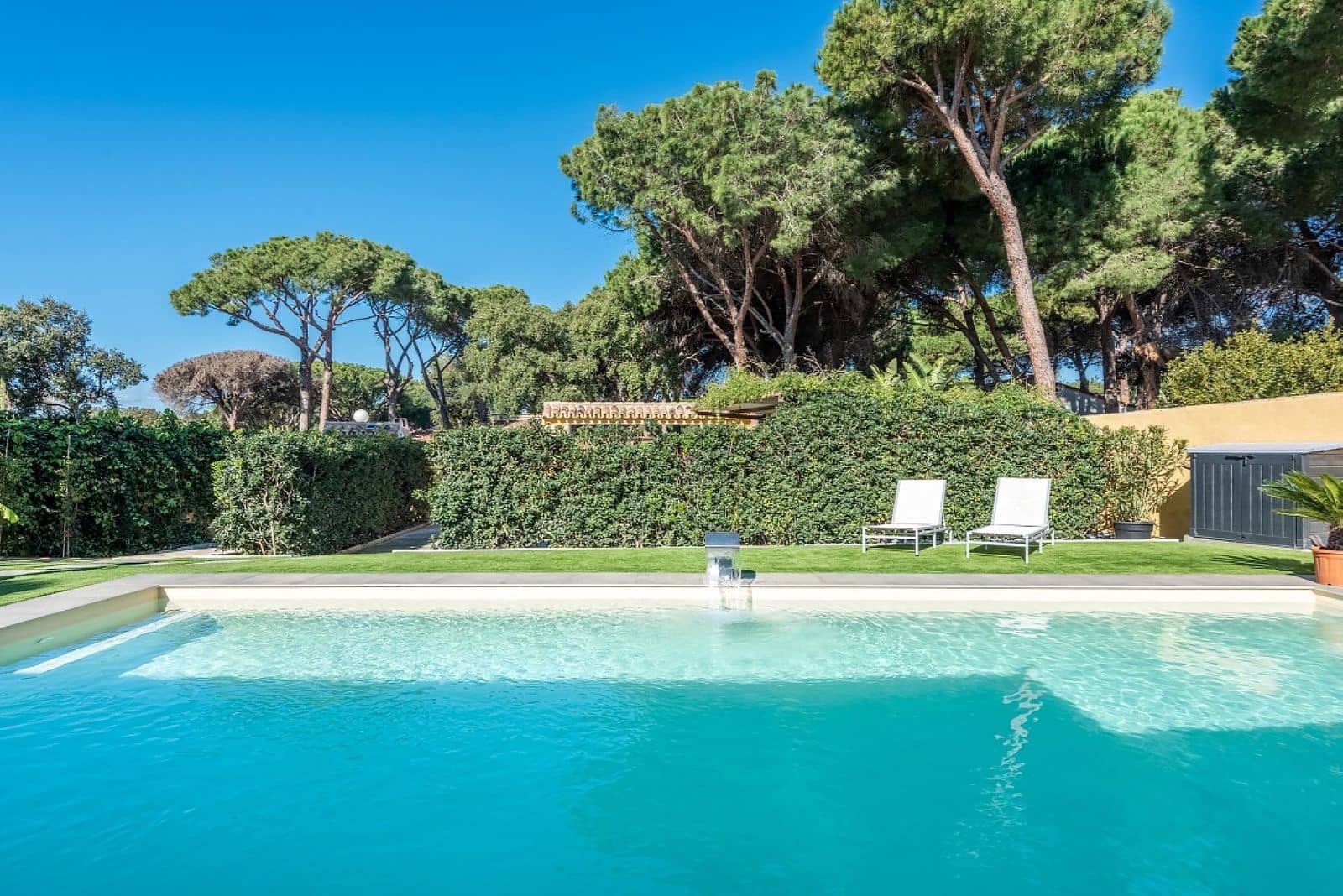 3 soveværelse Villa til salg i Elviria med swimmingpool garage - € 1.495.000 (Ref: 7800296)