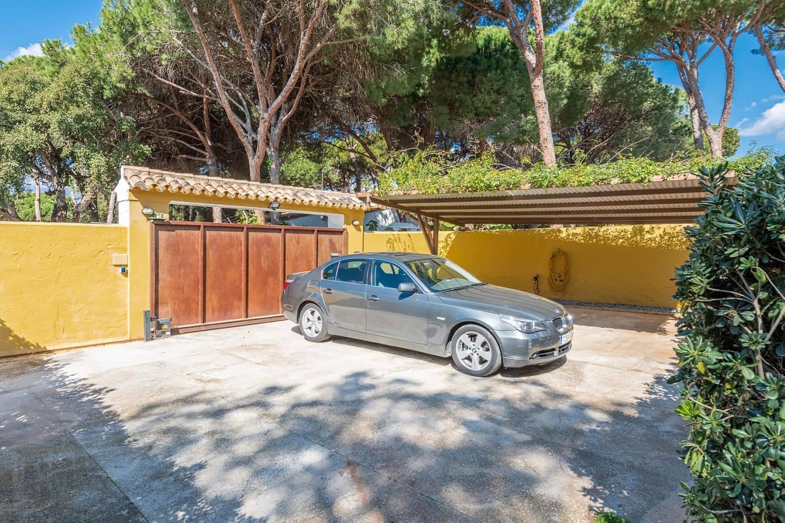 3 soveværelse Villa til salg i Elviria med swimmingpool garage - € 1.495.000 (Ref: 7800296)