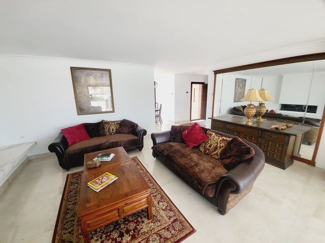 4 soverom Villa til salgs i La Cala de Mijas, Mijas med svømmebasseng garasje - € 1 195 000 (Ref: 7808052)