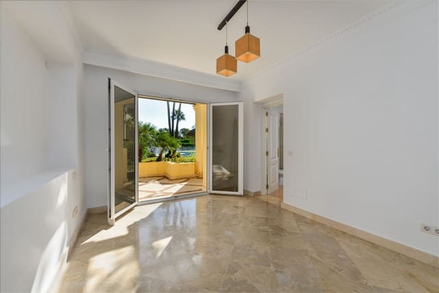 3 soverom Strandleiligheter til salgs i Casares Pueblo, Casares med svømmebasseng garasje - € 295 000 (Ref: 7810016)