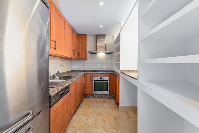 3 soverom Strandleiligheter til salgs i Casares Pueblo, Casares med svømmebasseng garasje - € 295 000 (Ref: 7810016)