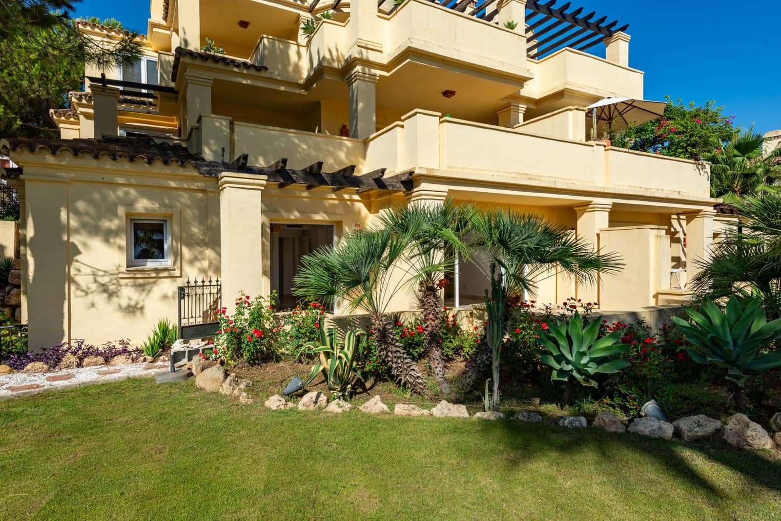 3 soveværelse Strandlejlighed til salg i Casares med swimmingpool garage - € 295.000 (Ref: 7810016)