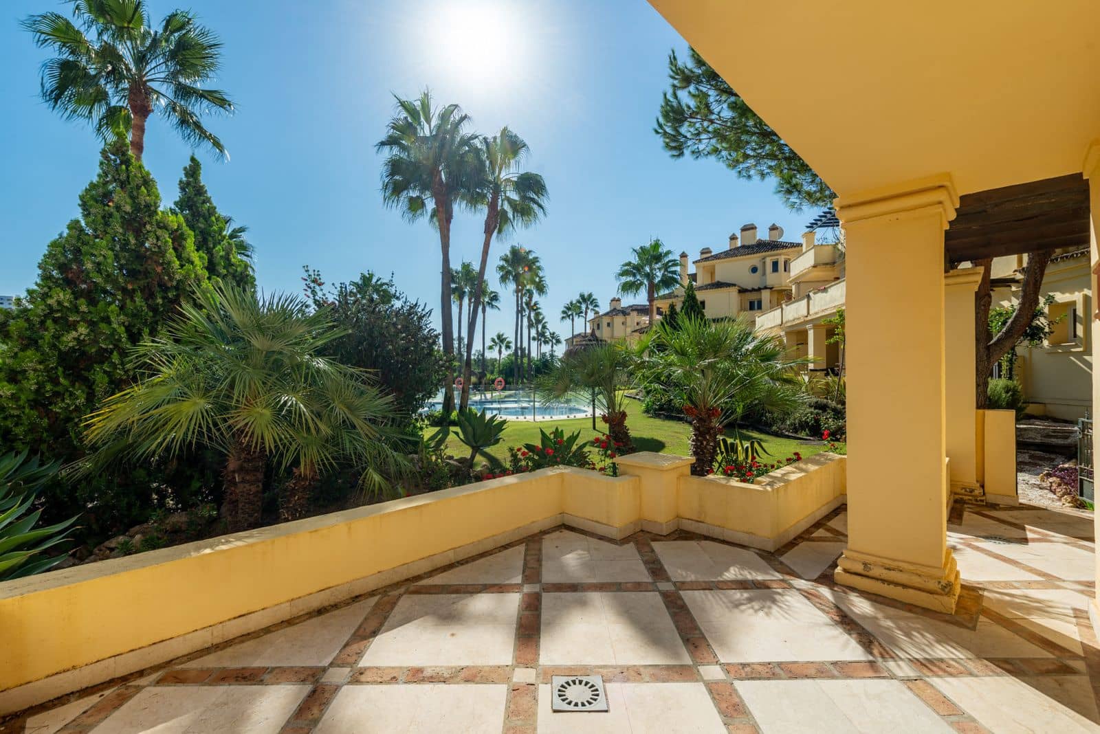 3 soveværelse Strandlejlighed til salg i Casares med swimmingpool garage - € 295.000 (Ref: 7810016)