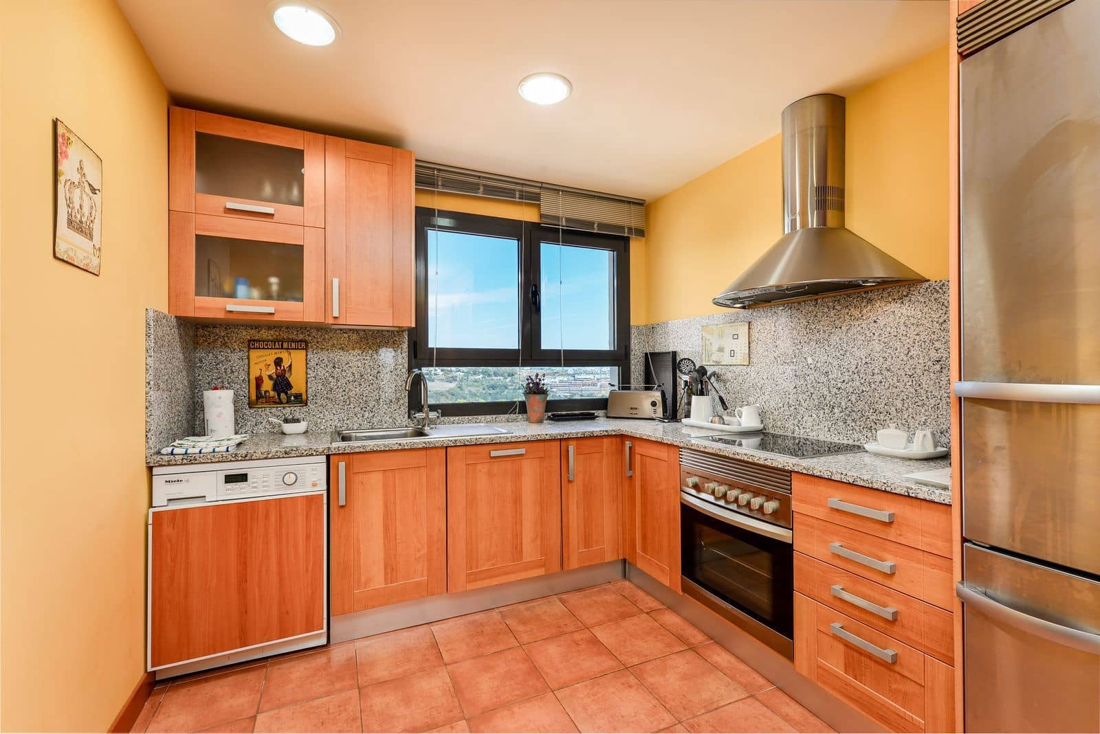 2 sovrum Lägenhet till salu i Estepona med pool garage - 380 000 € (Ref: 7827084)