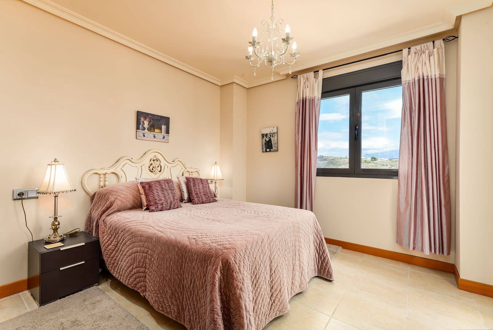 2 sovrum Lägenhet till salu i Estepona med pool garage - 380 000 € (Ref: 7827084)