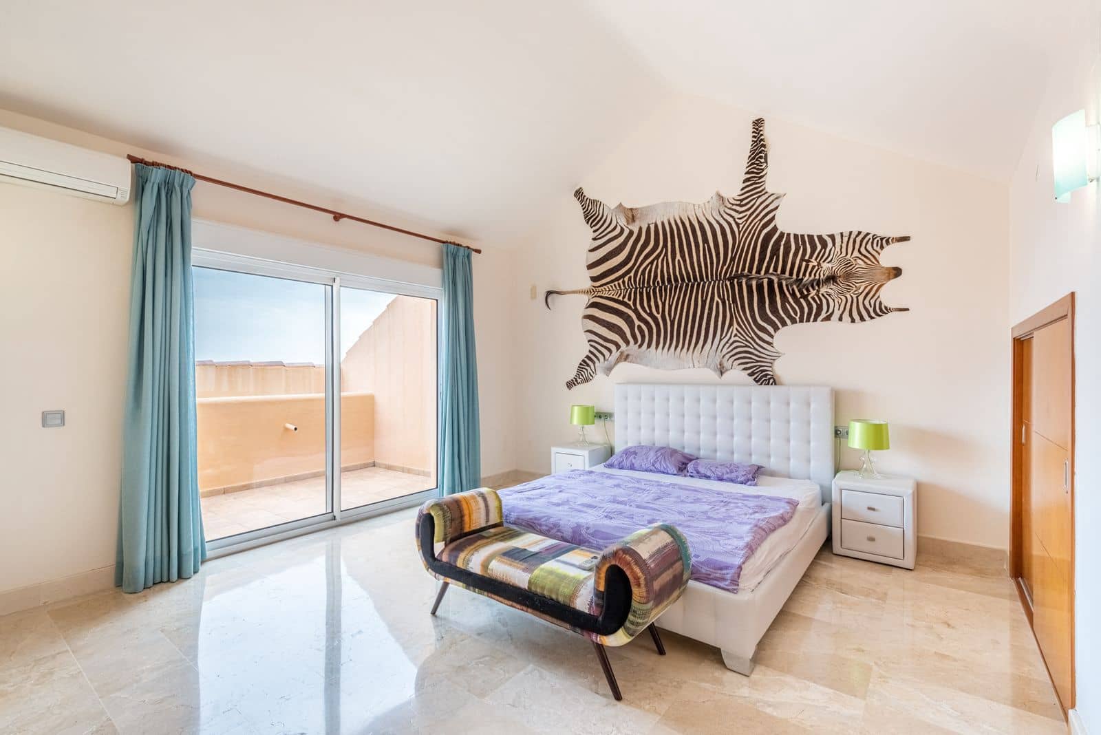 2 soveværelse Penthouse til salg i Aloha Golf med swimmingpool - € 550.000 (Ref: 7827120)