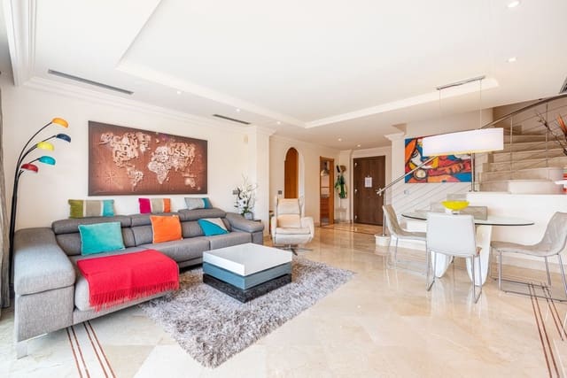 2 Zimmer Penthouse zu verkaufen in Aloha Golf, Marbella mit Pool - 550.000 € (Ref: 7827120)