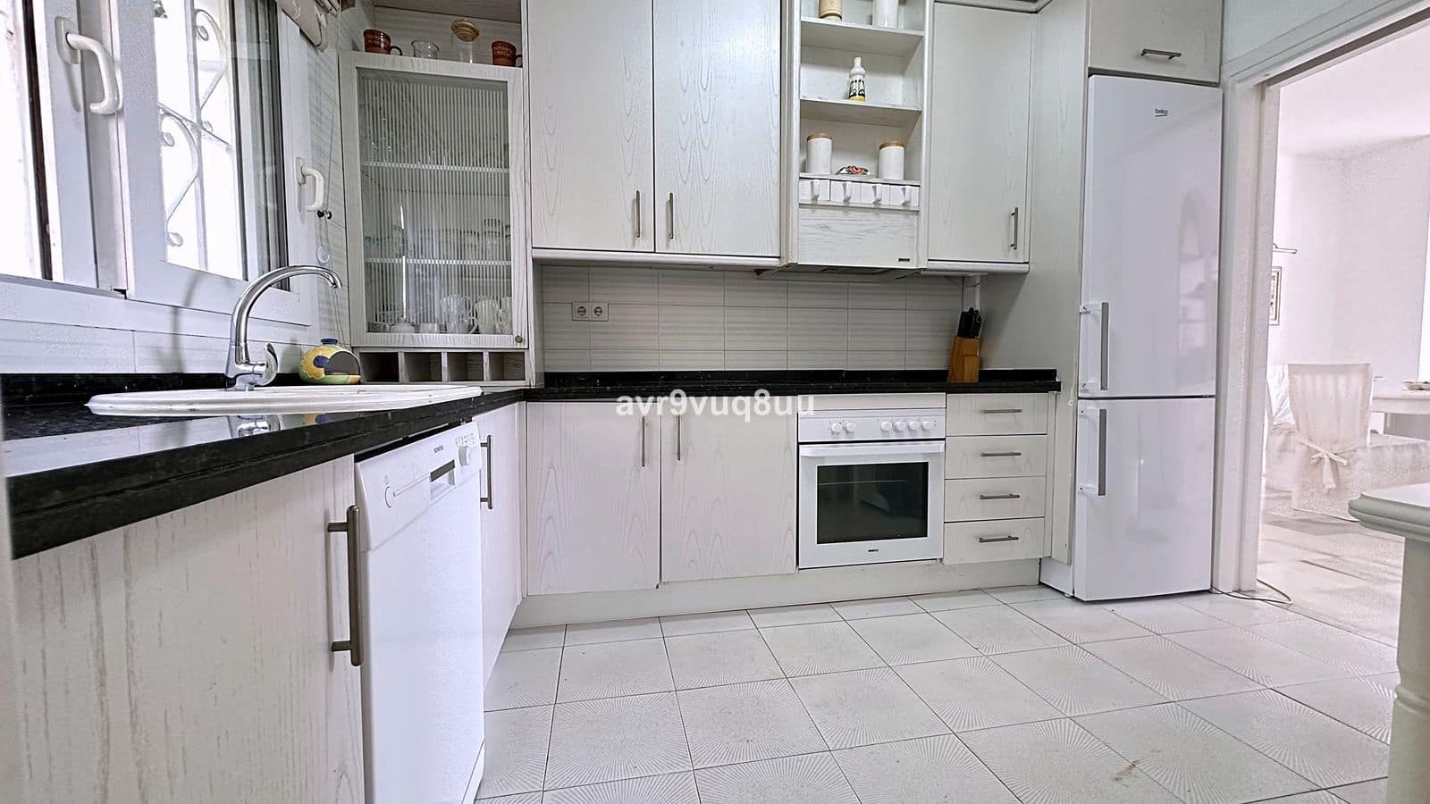 3 slaapkamer Strandappartement te koop in La Cala de Mijas met zwembad - € 750.000 (Ref: 7841238)