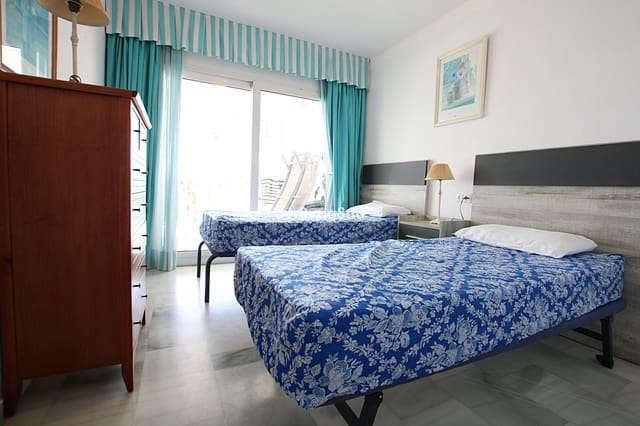 3 sovrum Strandlägenhet till salu i La Cala de Mijas, Mijas med pool - 750 000 € (Ref: 7841238)