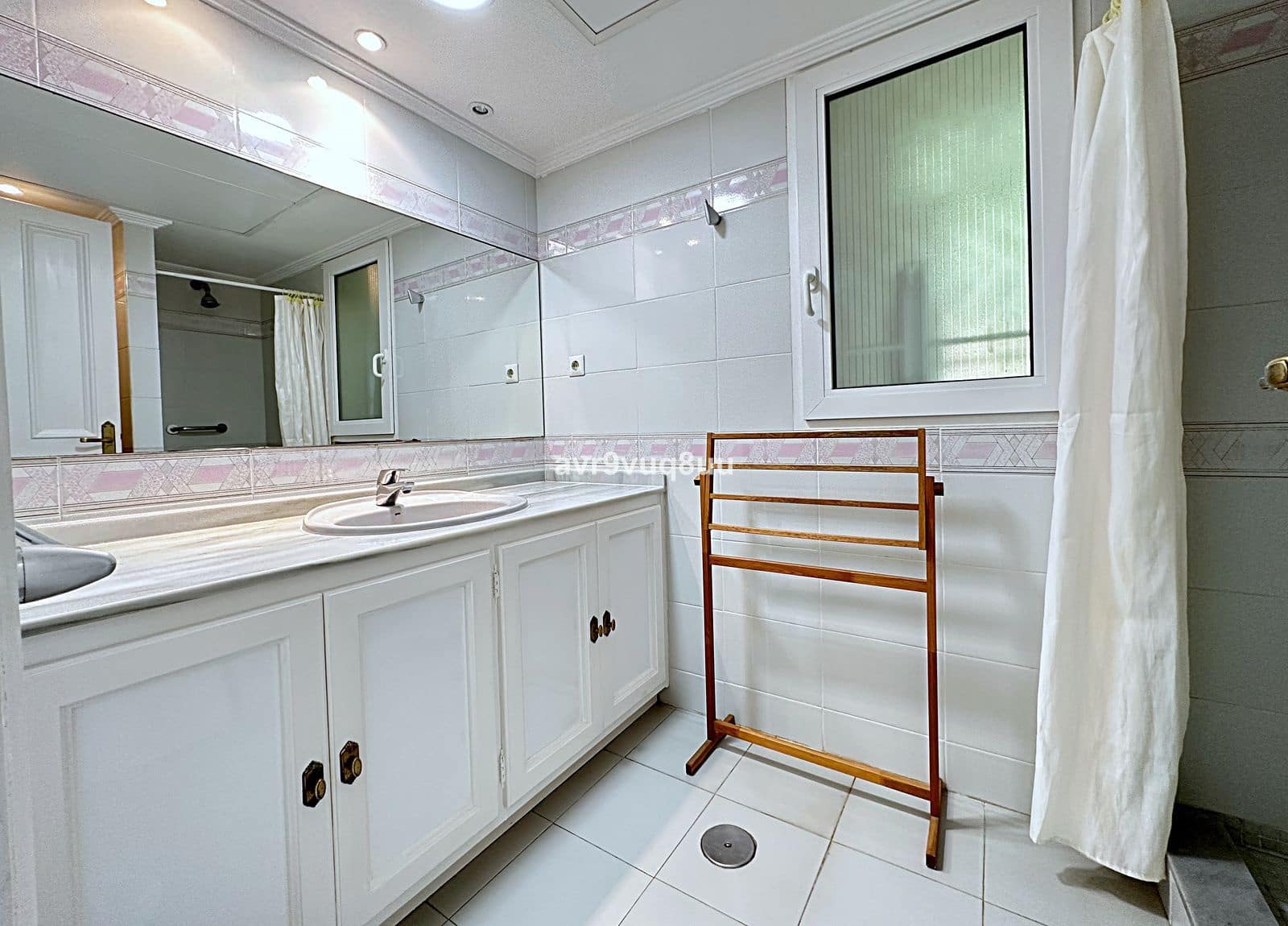 3 slaapkamer Strandappartement te koop in La Cala de Mijas met zwembad - € 750.000 (Ref: 7841238)