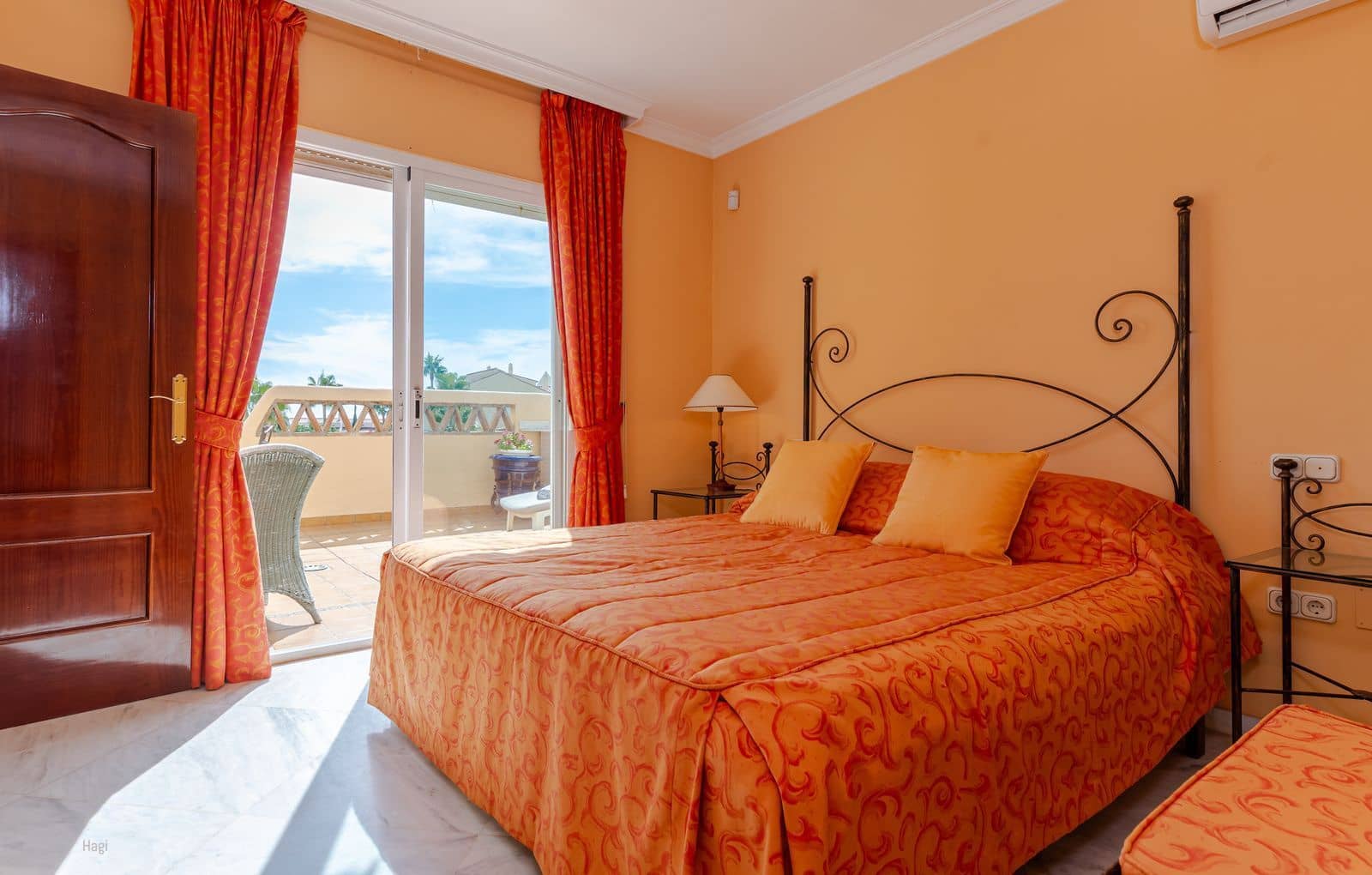 3 soveværelse Villa til salg i Bahia de Marbella med swimmingpool - € 1.900.000 (Ref: 7852590)