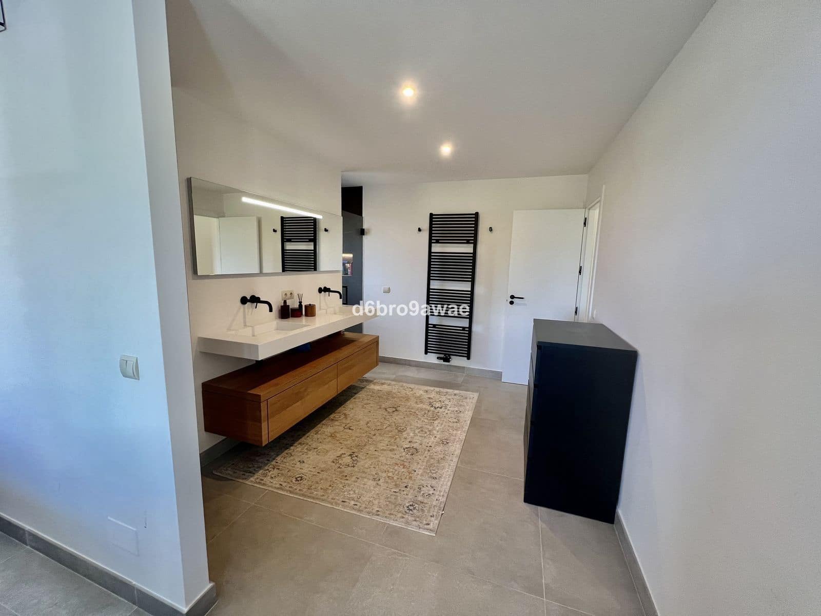 4 soveværelse Villa til salg i Marbella med swimmingpool garage - € 1.775.000 (Ref: 7862847)