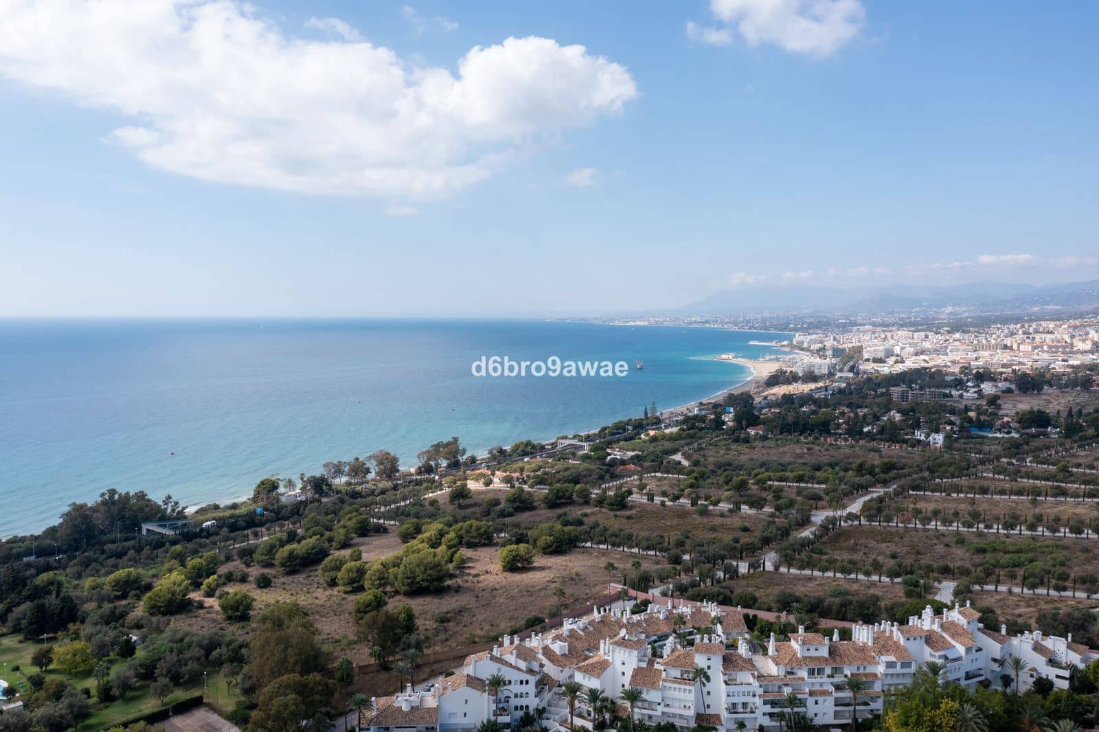 4 soveværelse Villa til salg i Marbella med swimmingpool garage - € 1.775.000 (Ref: 7862847)