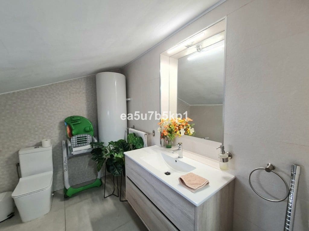 3 soveværelse Lejlighed til salg i Puerto Banus med swimmingpool - € 415.000 (Ref: 7862858)