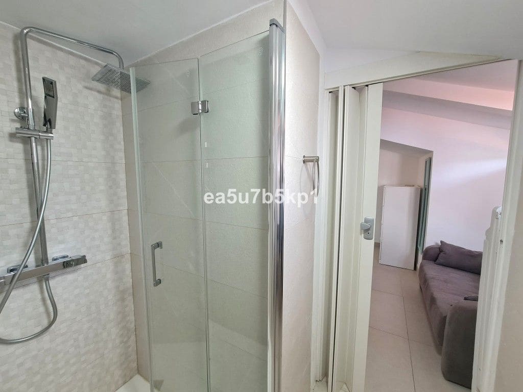 3 soveværelse Lejlighed til salg i Puerto Banus med swimmingpool - € 415.000 (Ref: 7862858)