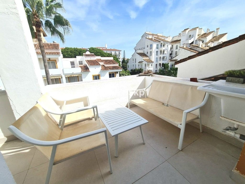 3 soveværelse Lejlighed til salg i Puerto Banus med swimmingpool - € 415.000 (Ref: 7862858)