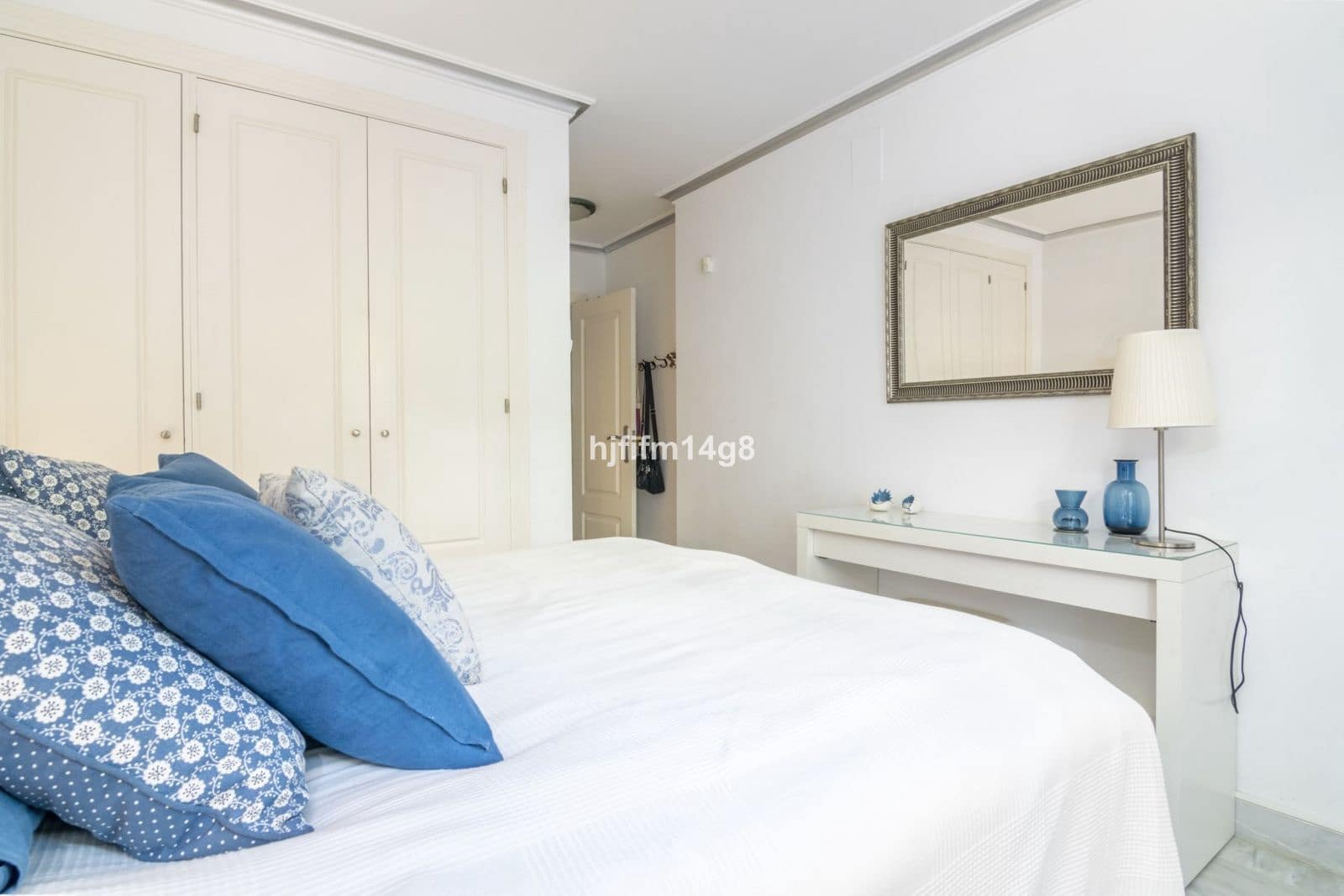 3 soveværelse Lejlighed til salg i Nueva Andalucia med swimmingpool garage - € 395.000 (Ref: 7869058)