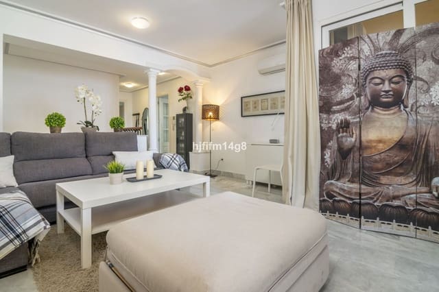 3 soveværelse Lejlighed til salg i Nueva Andalucia, Marbella med swimmingpool garage - € 395.000 (Ref: 7869058)