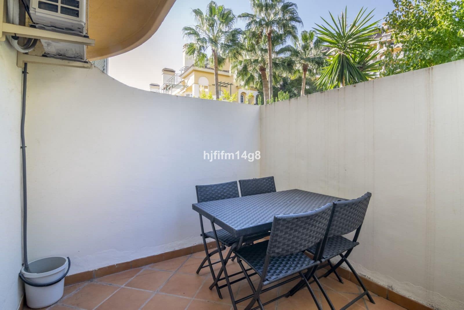 3 soveværelse Lejlighed til salg i Nueva Andalucia med swimmingpool garage - € 395.000 (Ref: 7869058)