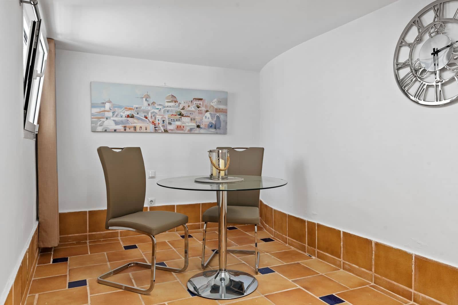 4 soverom Villa til salgs i El Paraiso med svømmebasseng garasje - € 1 695 000 (Ref: 7870908)