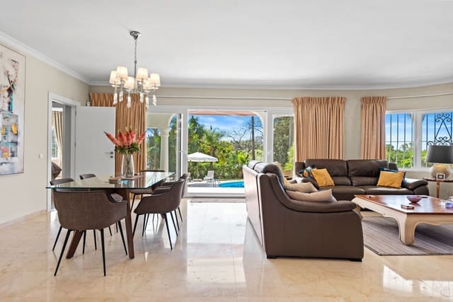 4 soveværelse Villa til salg i El Paraiso, Estepona med swimmingpool garage - € 1.695.000 (Ref: 7870908)