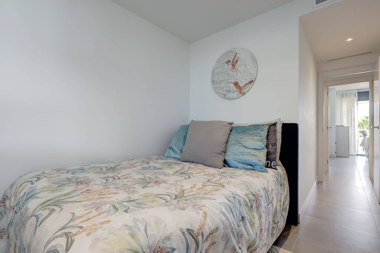 3 soverom Leilighet til salgs i New Golden Mile med svømmebasseng garasje - € 475 000 (Ref: 7870910)