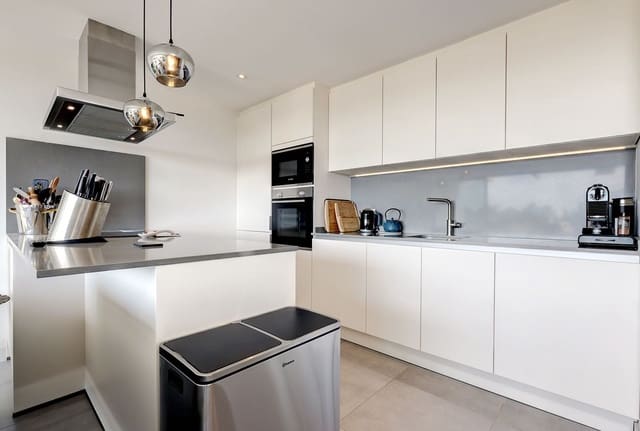 3 soverom Leilighet til salgs i New Golden Mile, Estepona med svømmebasseng garasje - € 475 000 (Ref: 7870910)