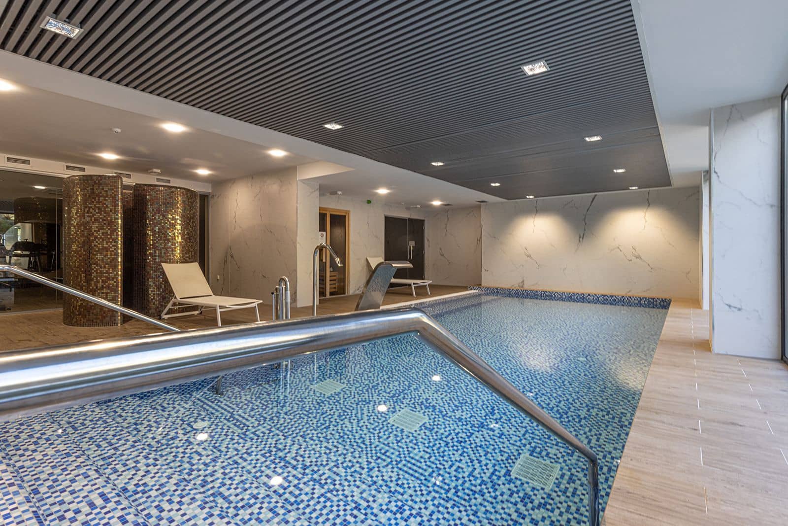 3 soverom Leilighet til salgs i New Golden Mile med svømmebasseng garasje - € 475 000 (Ref: 7870910)