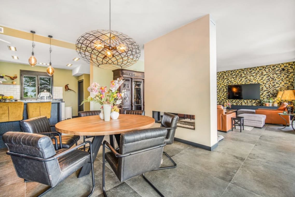 3 soveværelse Villa til salg i Marbella med swimmingpool garage - € 1.495.000 (Ref: 7891762)