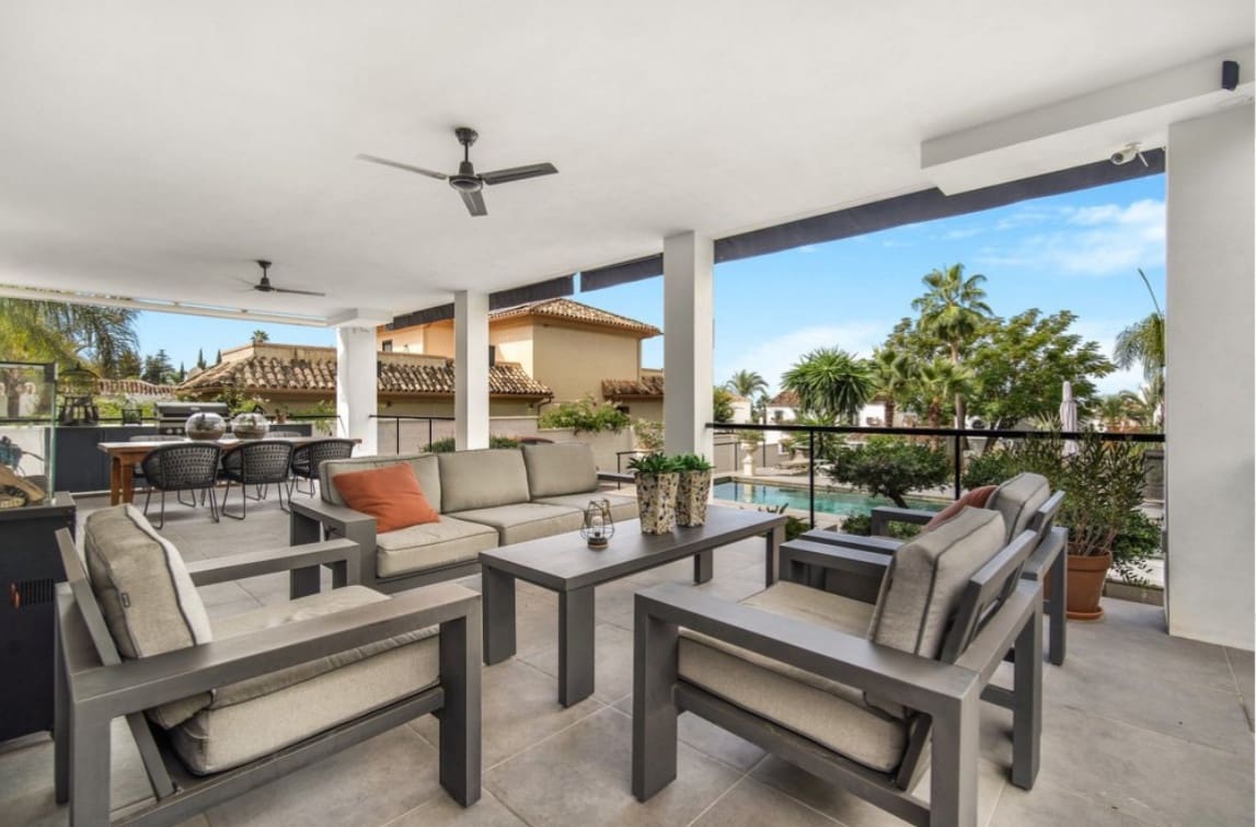 3 soveværelse Villa til salg i Marbella med swimmingpool garage - € 1.495.000 (Ref: 7891762)