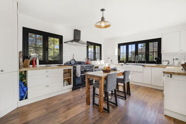 4 soveværelse Villa til salg i Elviria, Marbella med swimmingpool garage - € 1.950.000 (Ref: 7962839)