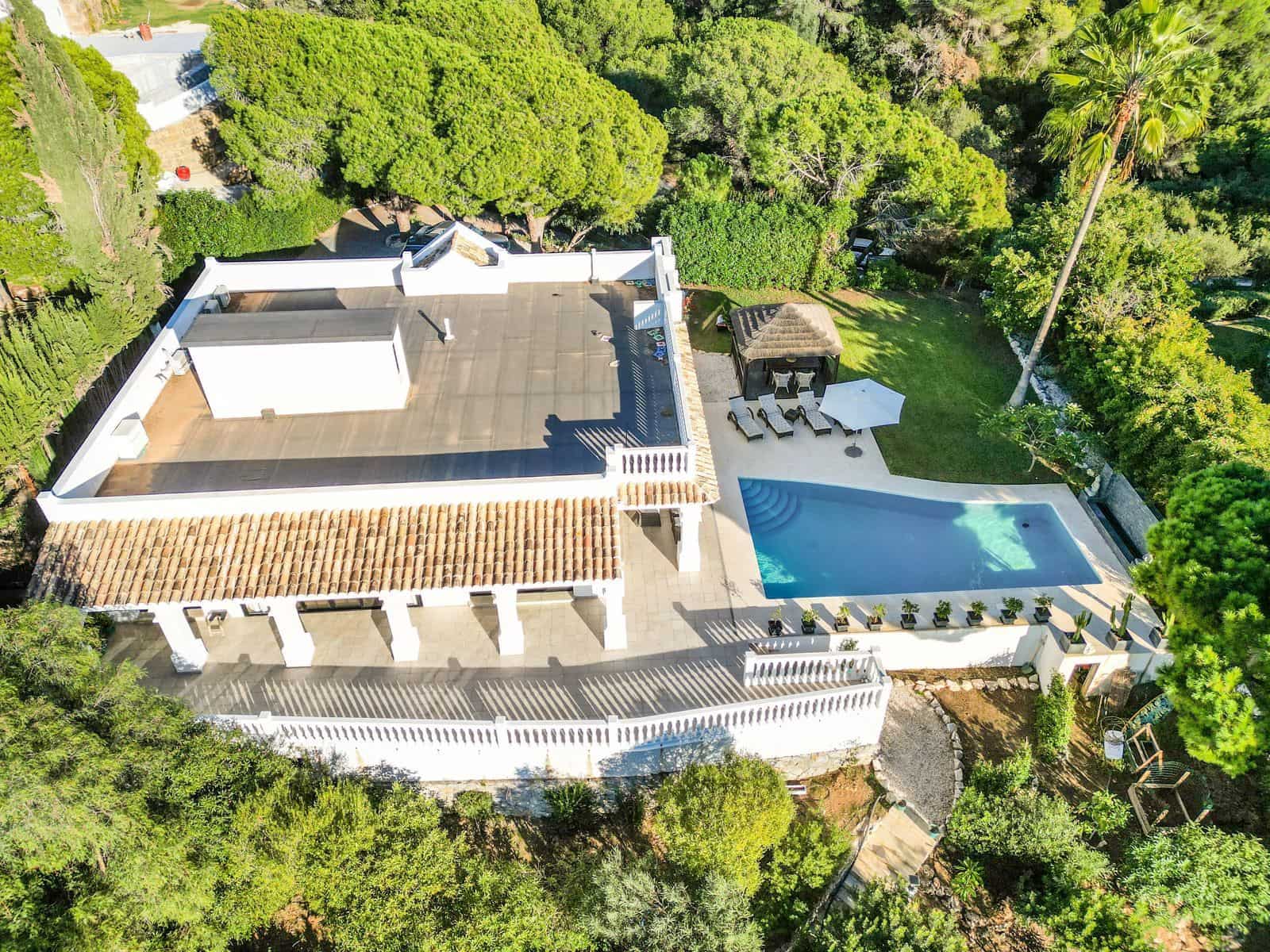 4 soveværelse Villa til salg i Elviria med swimmingpool garage - € 1.950.000 (Ref: 7962839)