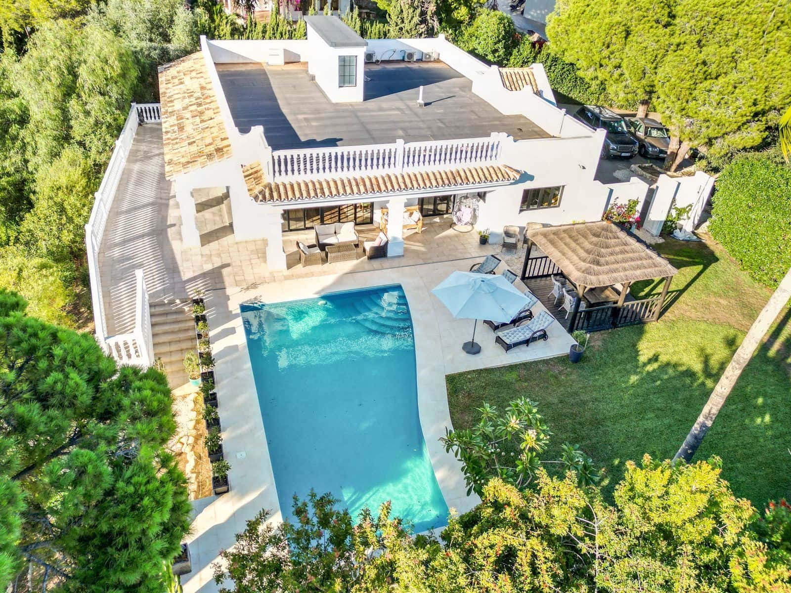 4 soveværelse Villa til salg i Elviria med swimmingpool garage - € 1.950.000 (Ref: 7962839)