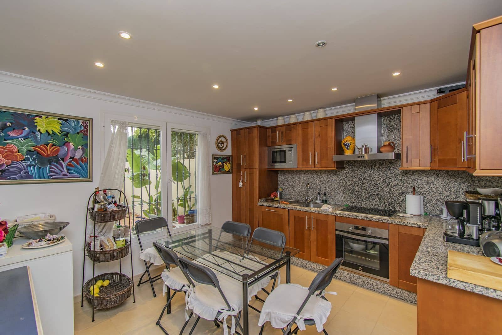 3 soveværelse Byhus til salg i Benahavis med swimmingpool garage - € 725.000 (Ref: 8012473)