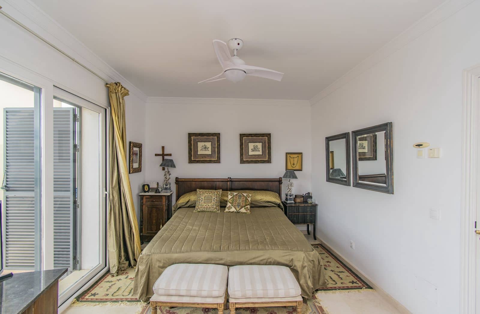 3 soveværelse Byhus til salg i Benahavis med swimmingpool garage - € 725.000 (Ref: 8012473)