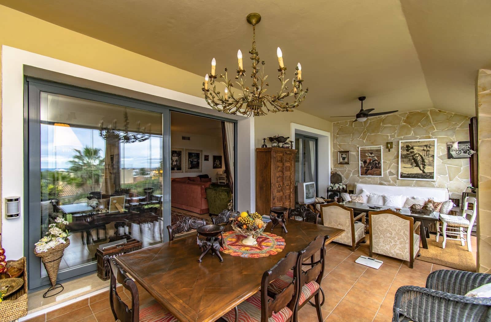 3 soveværelse Byhus til salg i Benahavis med swimmingpool garage - € 725.000 (Ref: 8012473)