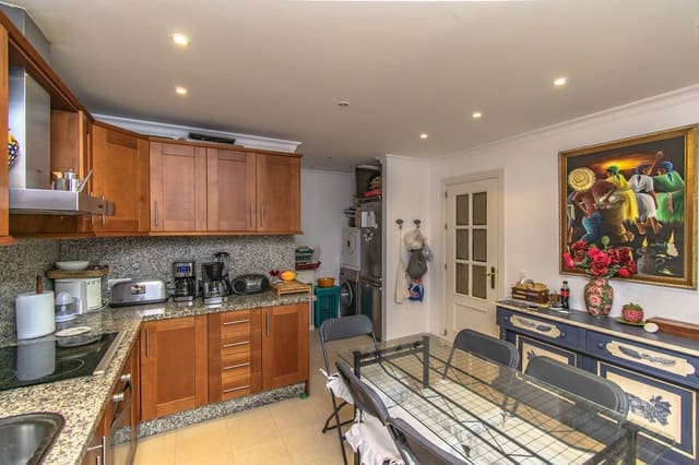 3 bedroom Townhouse for sale in El Paraíso, Benahavís with pool garage - € 725,000 (Ref: 8012473)