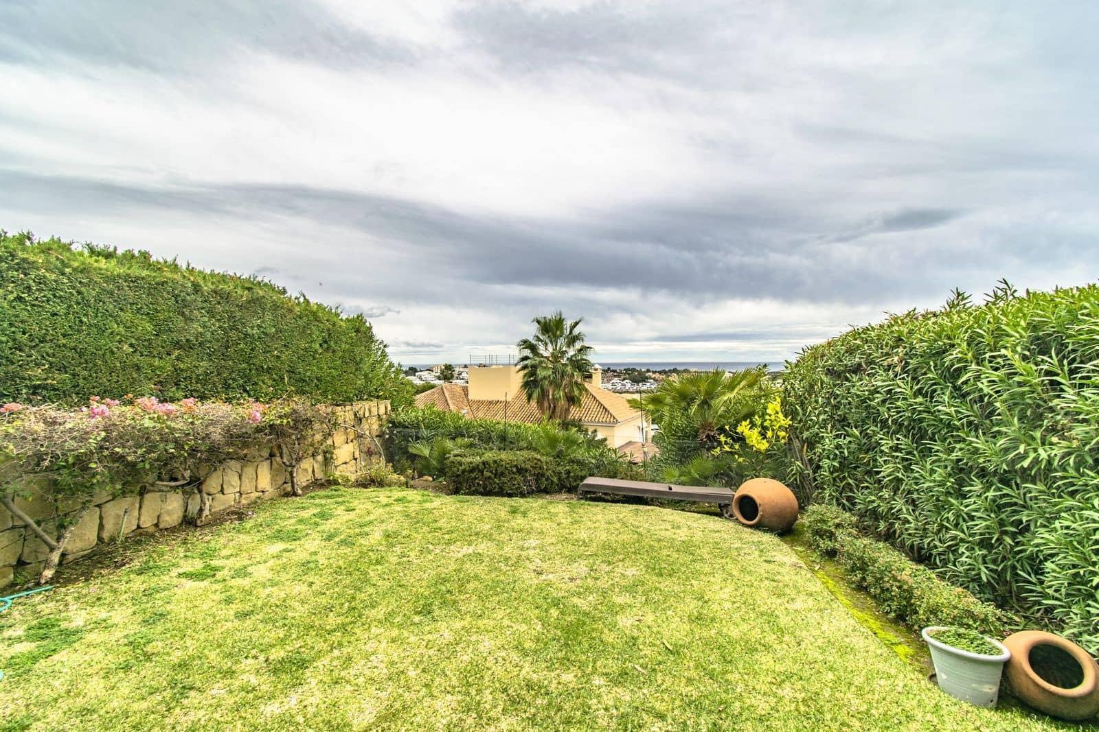 3 soveværelse Byhus til salg i Benahavis med swimmingpool garage - € 725.000 (Ref: 8012473)