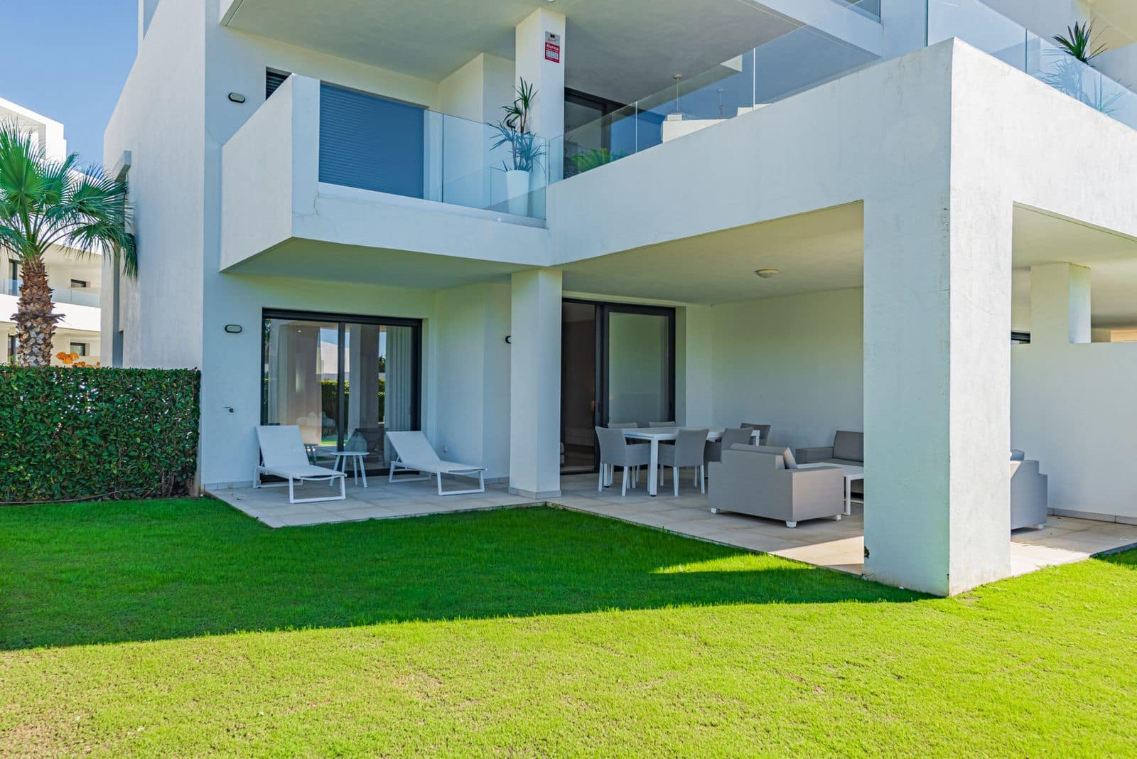 3 soverom Leilighet til salgs i New Golden Mile med svømmebasseng garasje - € 585 000 (Ref: 8021419)