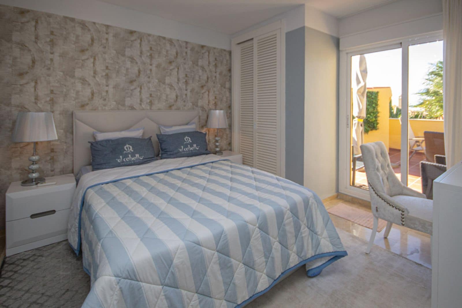 3 soveværelse Penthouse til salg i Riviera del Sol med swimmingpool garage - € 485.000 (Ref: 8037015)