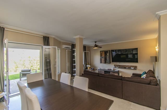 3 slaapkamer Huis te koop in La Quinta, Benahavís met zwembad garage - € 594.999 (Ref: 8045319)