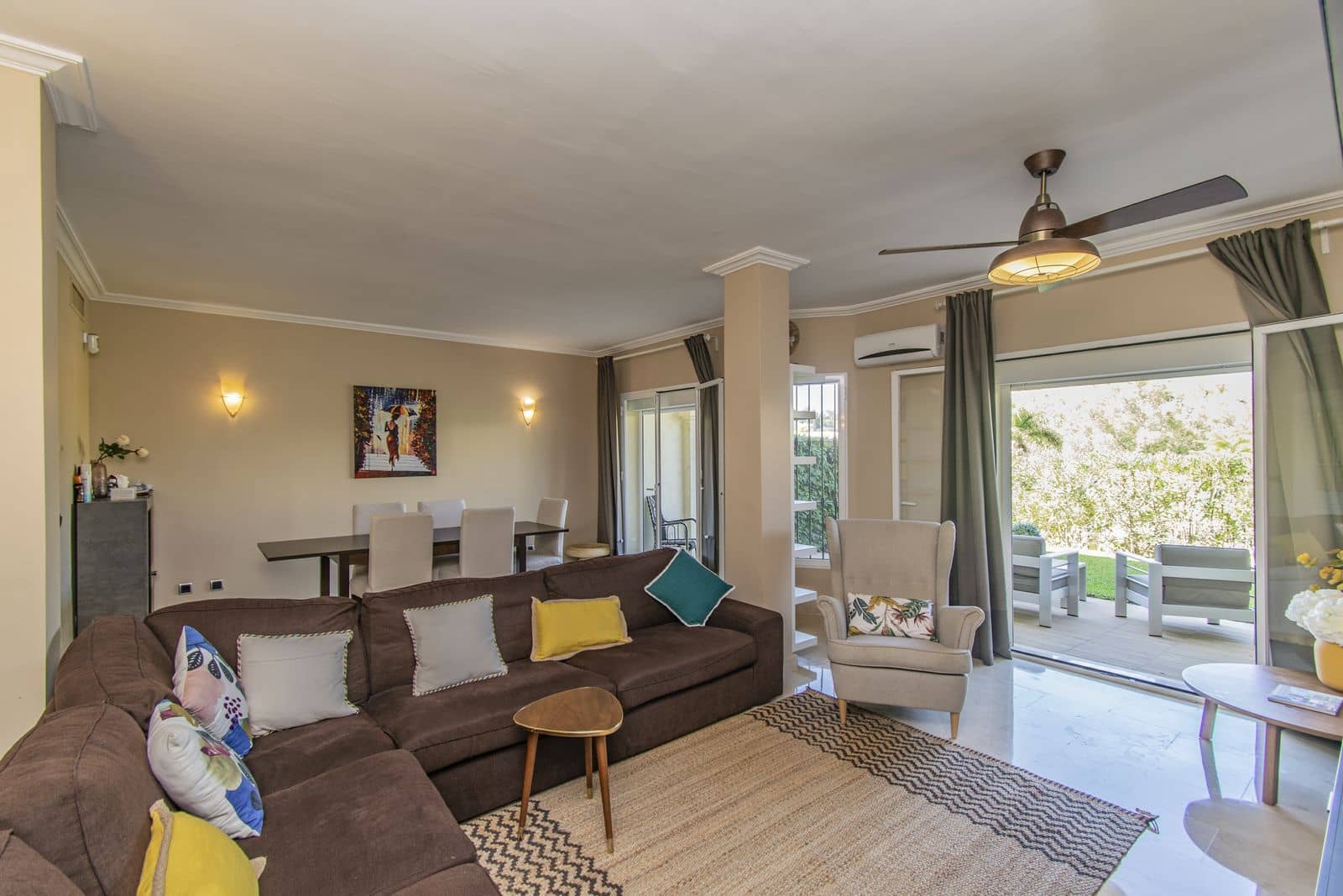 3 chambre Maison de Ville à vendre à La Quinta avec piscine garage - 594 999 € (Ref: 8045319)