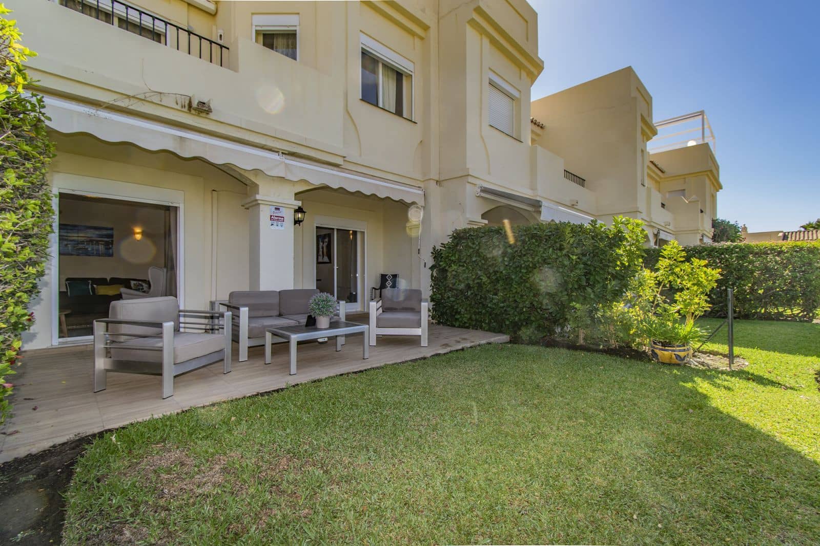 3 chambre Maison de Ville à vendre à La Quinta avec piscine garage - 594 999 € (Ref: 8045319)