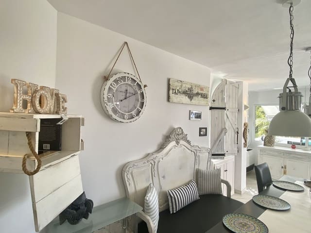 2 soveværelse Penthouse til salg i Calahonda, Mijas med swimmingpool garage - € 499.000 (Ref: 8045477)