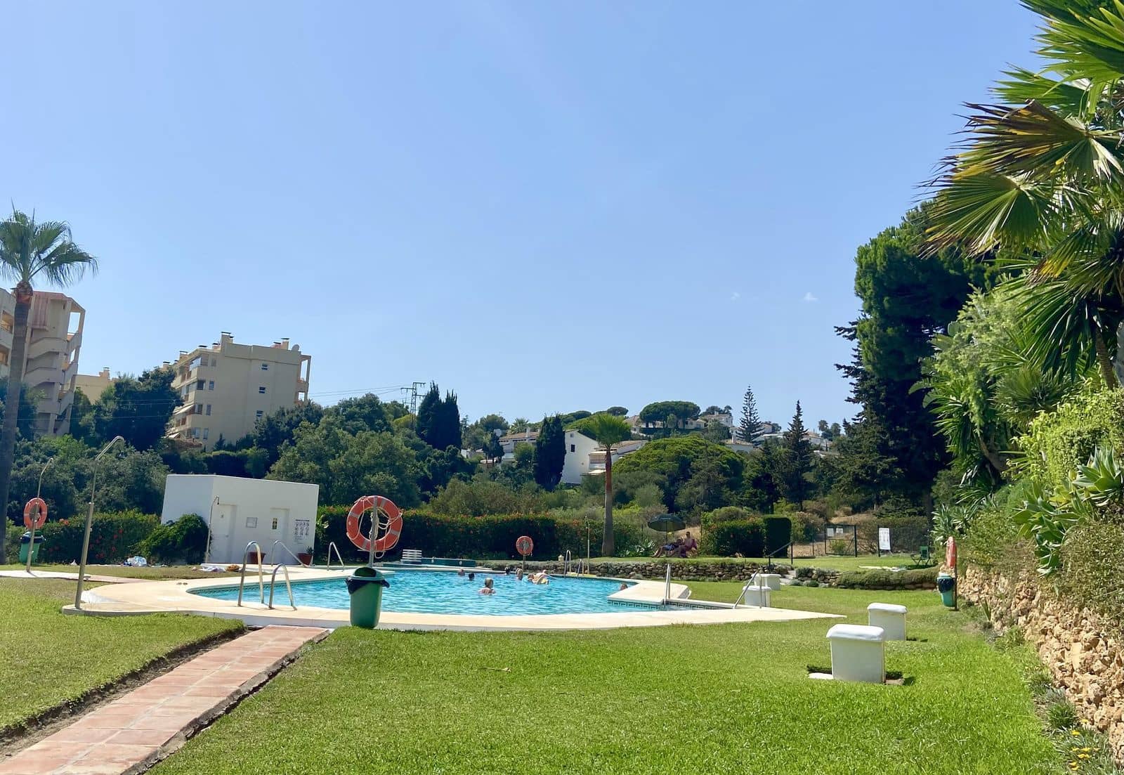 2 soverom Penthouse til salgs i Calahonda med svømmebasseng garasje - € 499 000 (Ref: 8045477)