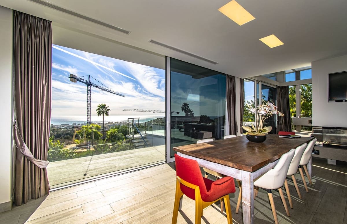 5 soveværelse Villa til salg i Marbella med swimmingpool - € 2.795.000 (Ref: 8045515)